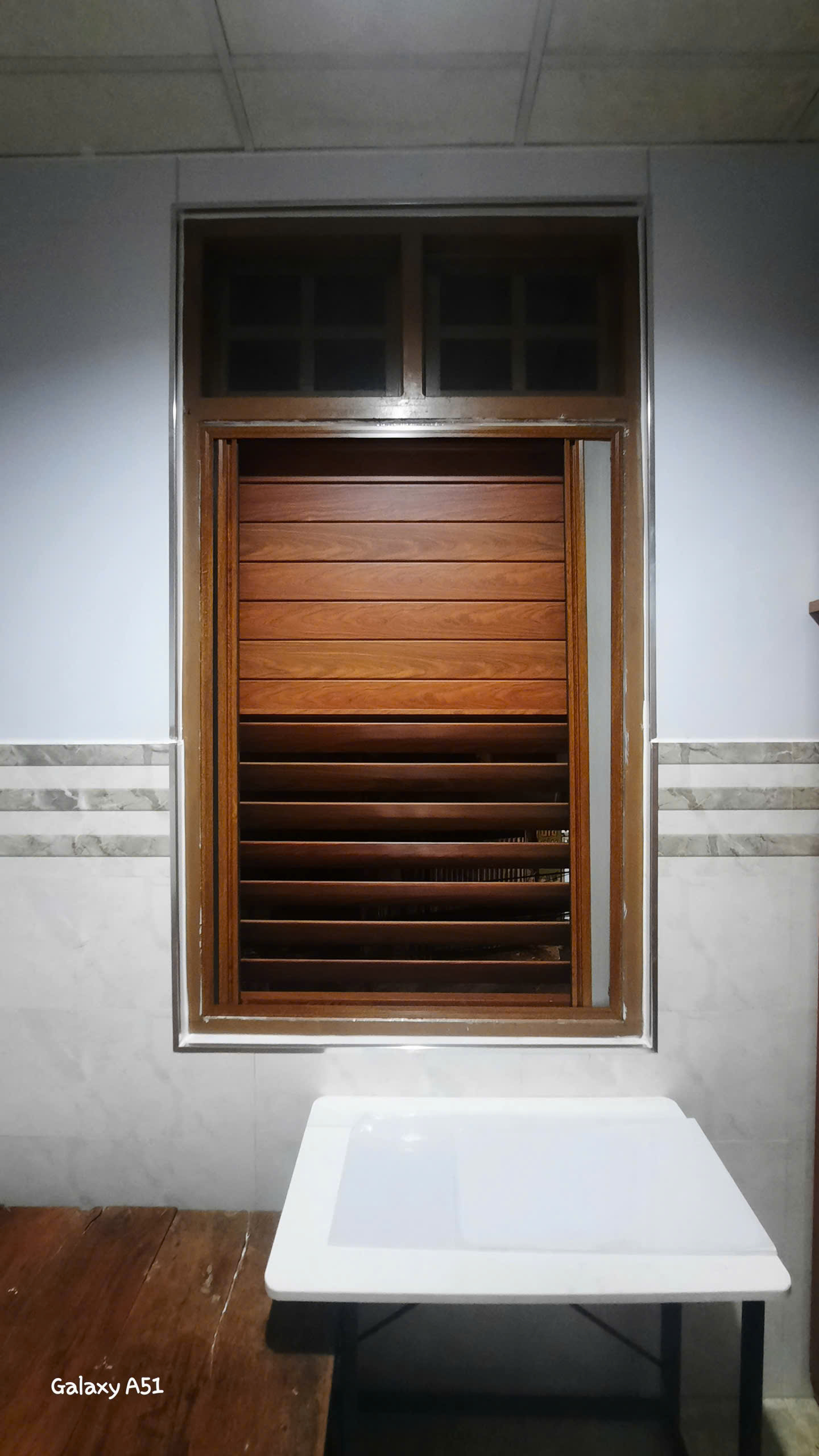 lắp đặt cửa chớp