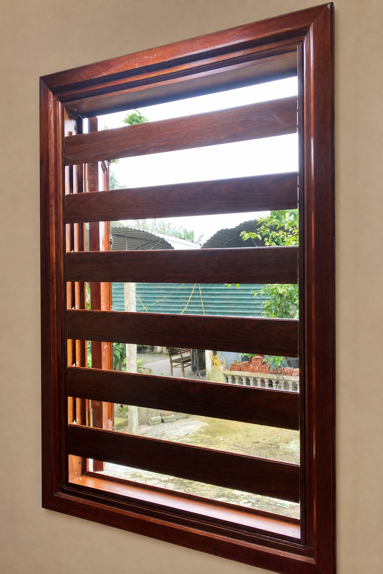cửa chớp nhôm (4)