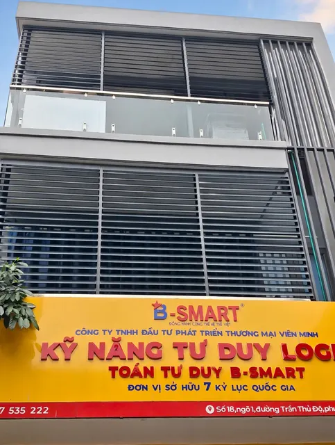 Ban công chống nóng